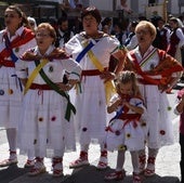 Joteras de Rincón de Soto, en una actuación en las fiestas patronales.