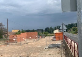 Obras del nuevo punto turístico en Los Molinos de Ocón.