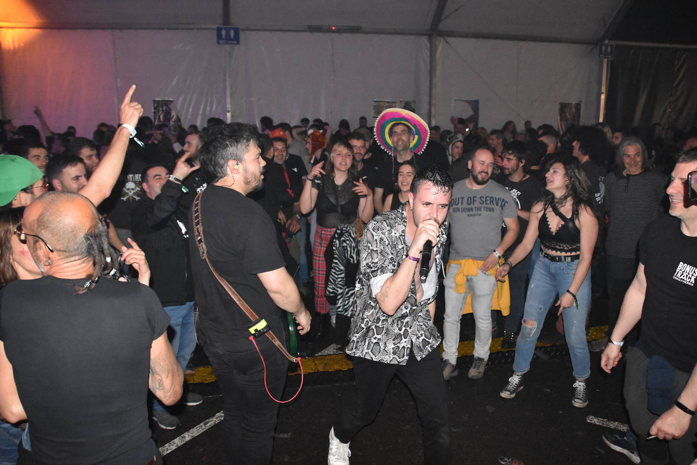 Las imágenes de la primera jornada del Kalagurrirock de Calahorra