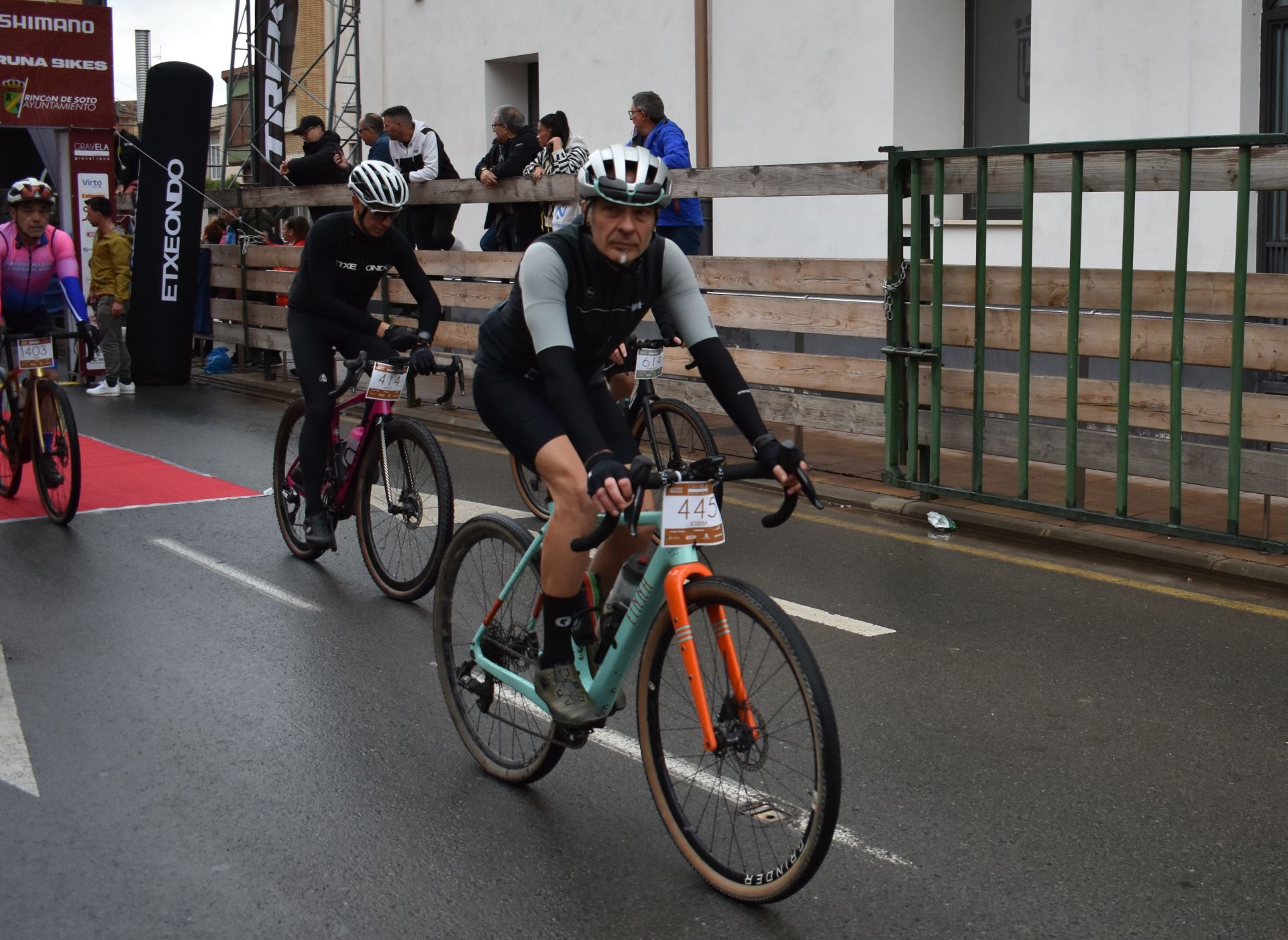 Las imágenes de la carrera solidaria GravELA