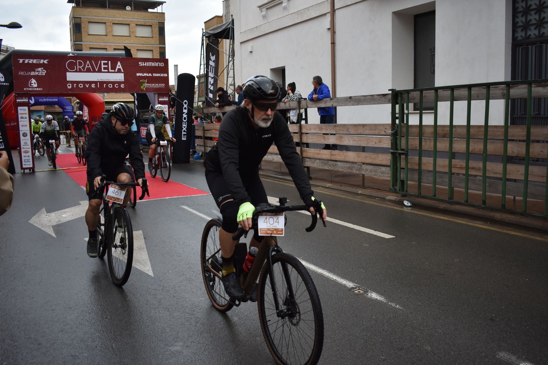 Las imágenes de la carrera solidaria GravELA