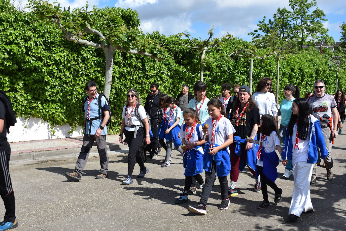Las imágenes del 50 aniversario de los scouts de Autol