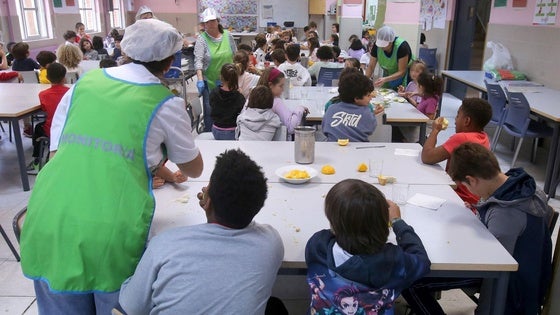 Comedor escolar del CEIP Las Gaunas de Logroño durante un servicio de este presente curso 2024-25.