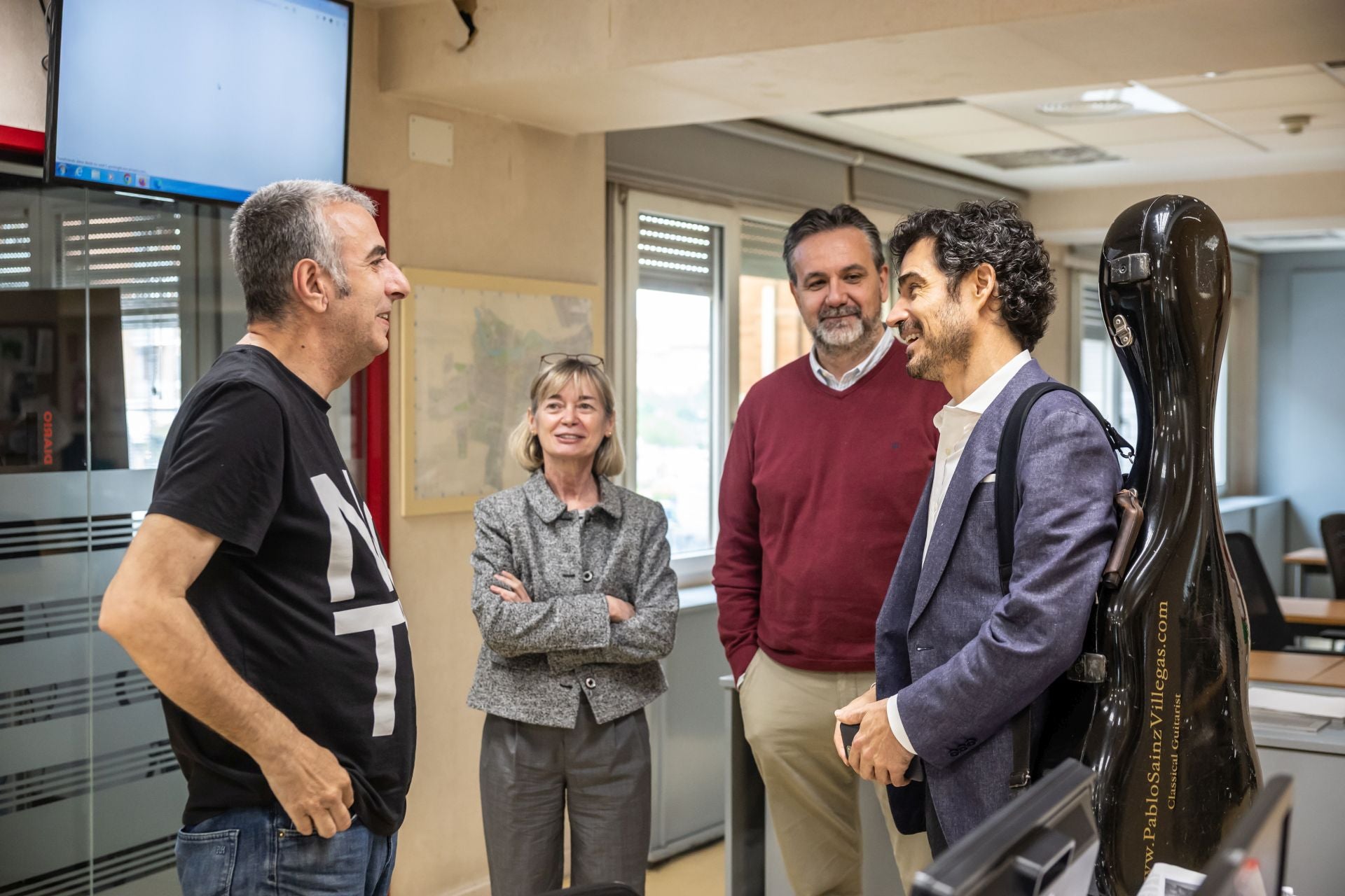 Pablo Sainz-Villegas visita la Redacción de Diario LA RIOJA