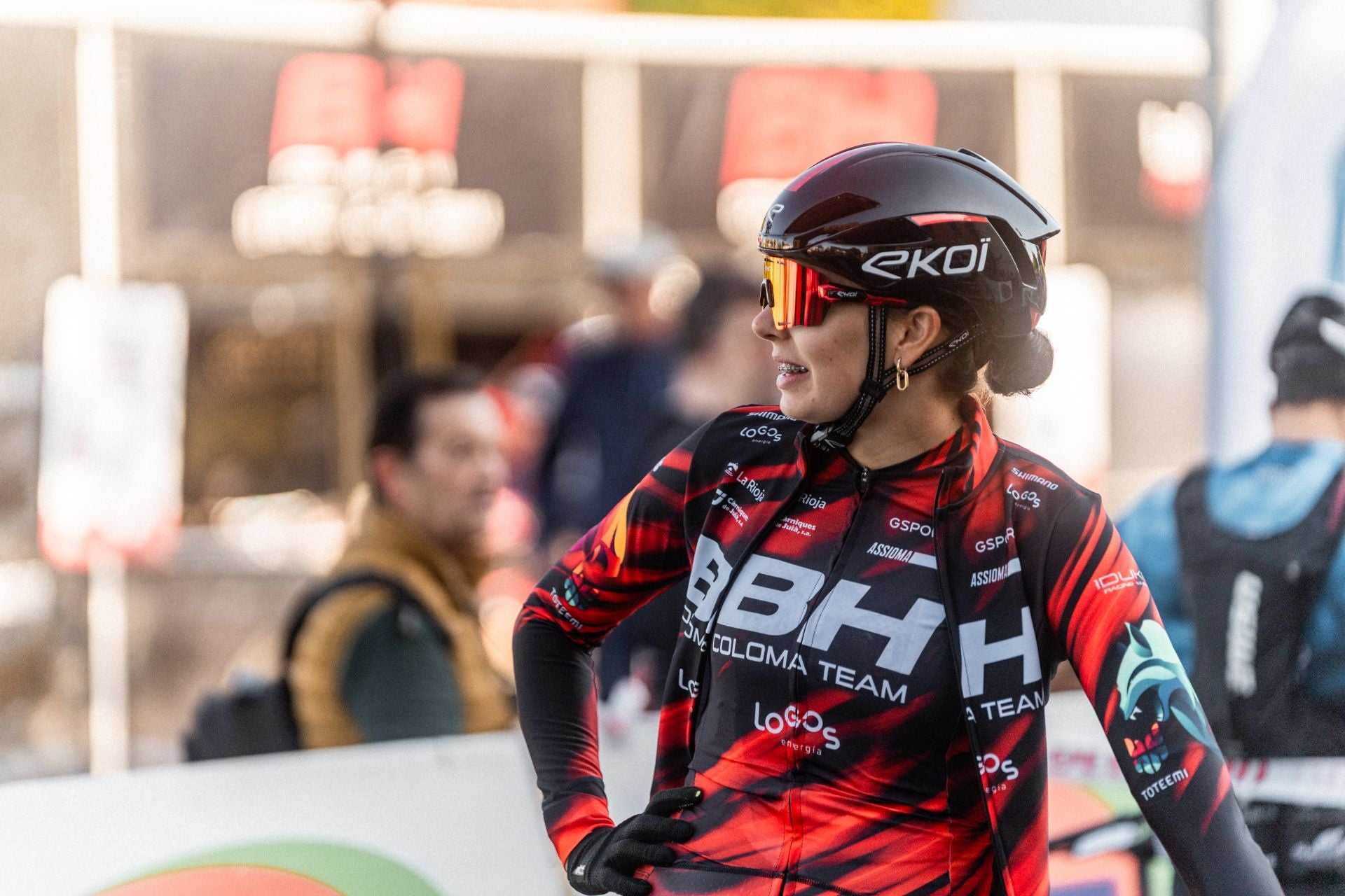 La salida y los podios de la segunda etapa de La Rioja Bike Race 2025