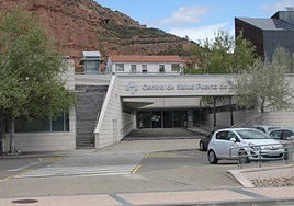 Las dos personas fueron atendidas en el centro de salud de Haro.