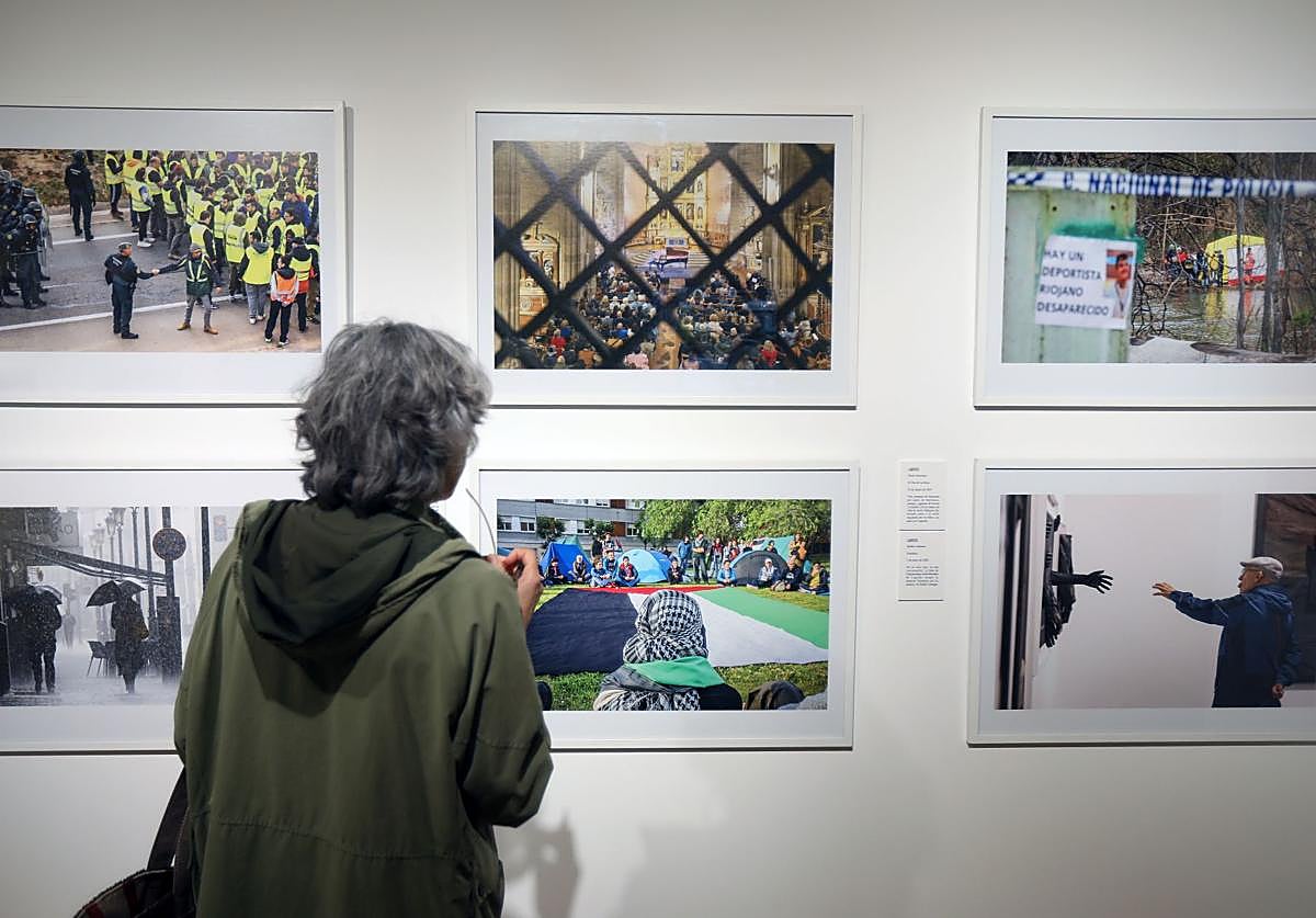 Detalle de la exposición 'Reporteros Gráficos 2024', en el Museo de La Rioja.