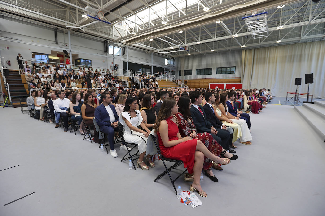 Las imágenes de la graduación de Ciencias de la Salud de la UR
