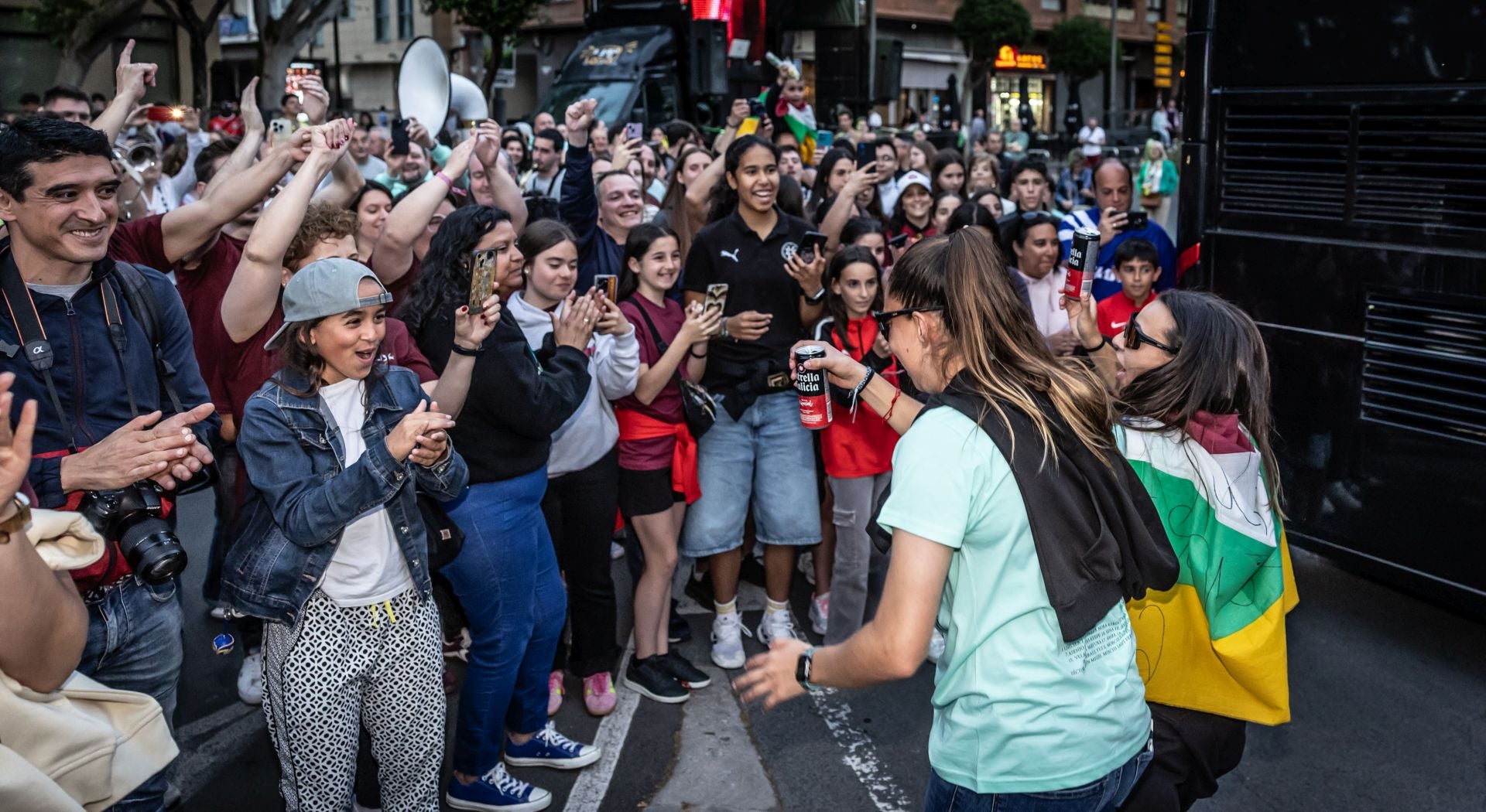 Así celebró el Dux su ascenso en la Fuente Murrieta