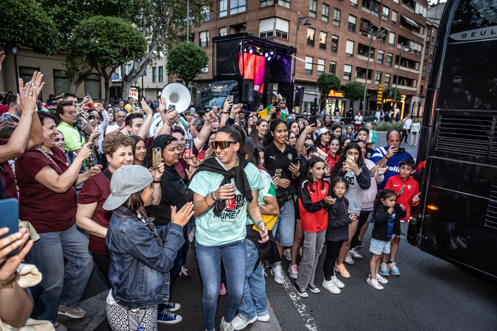 Así celebró el Dux su ascenso en la Fuente Murrieta