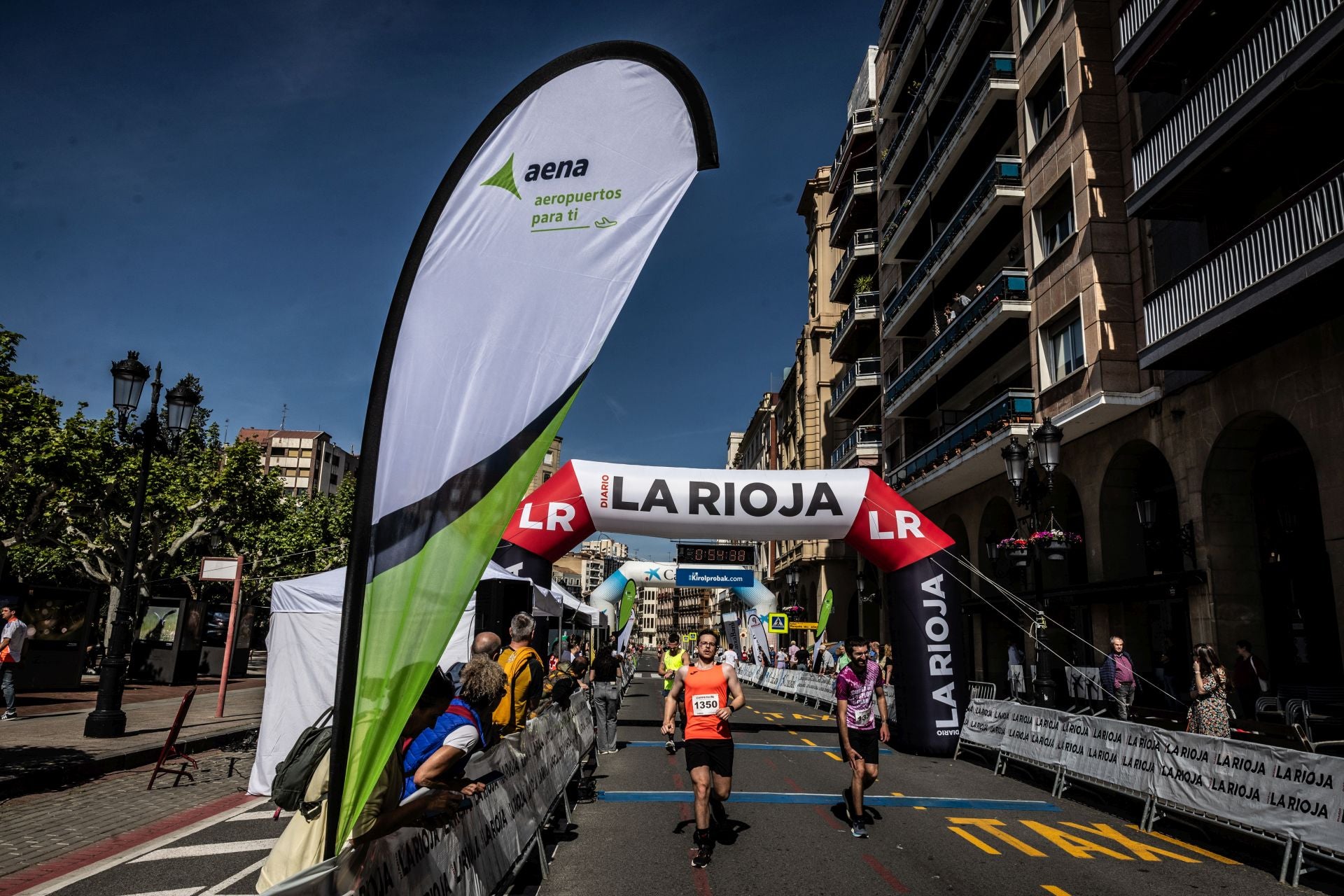 Fotos | La llegada a meta de los corredores