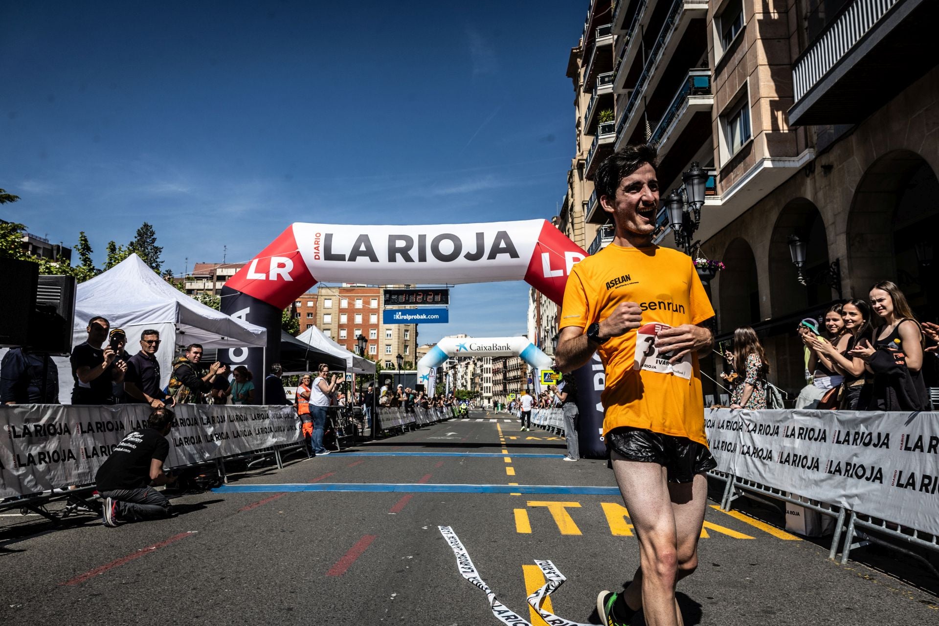 Fotos | La llegada a meta de los corredores