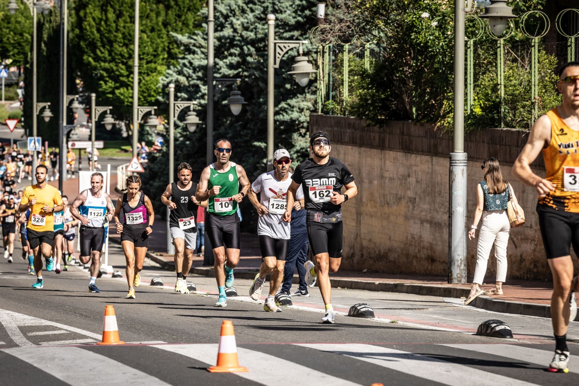 Las imágenes de la salida y la carrera de la Media Maratón de La Rioja