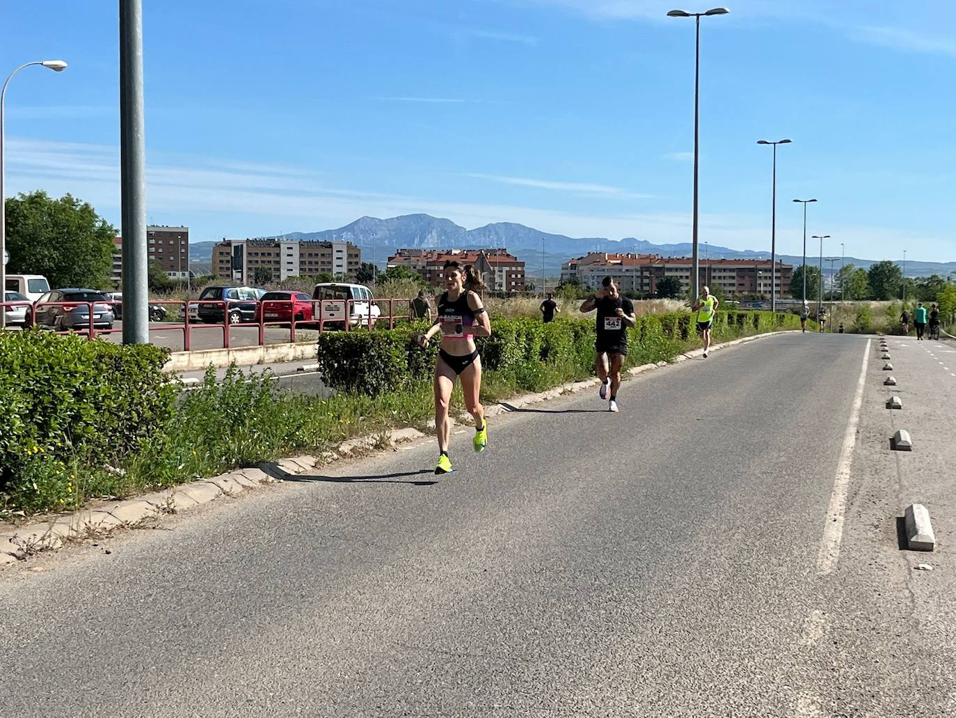 Las imágenes de la salida y la carrera de la Media Maratón de La Rioja