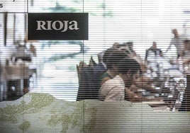 Imagen de un pleno del Consejo Regulador de la Denominación de Origen Calificada (DOCa) Rioja.
