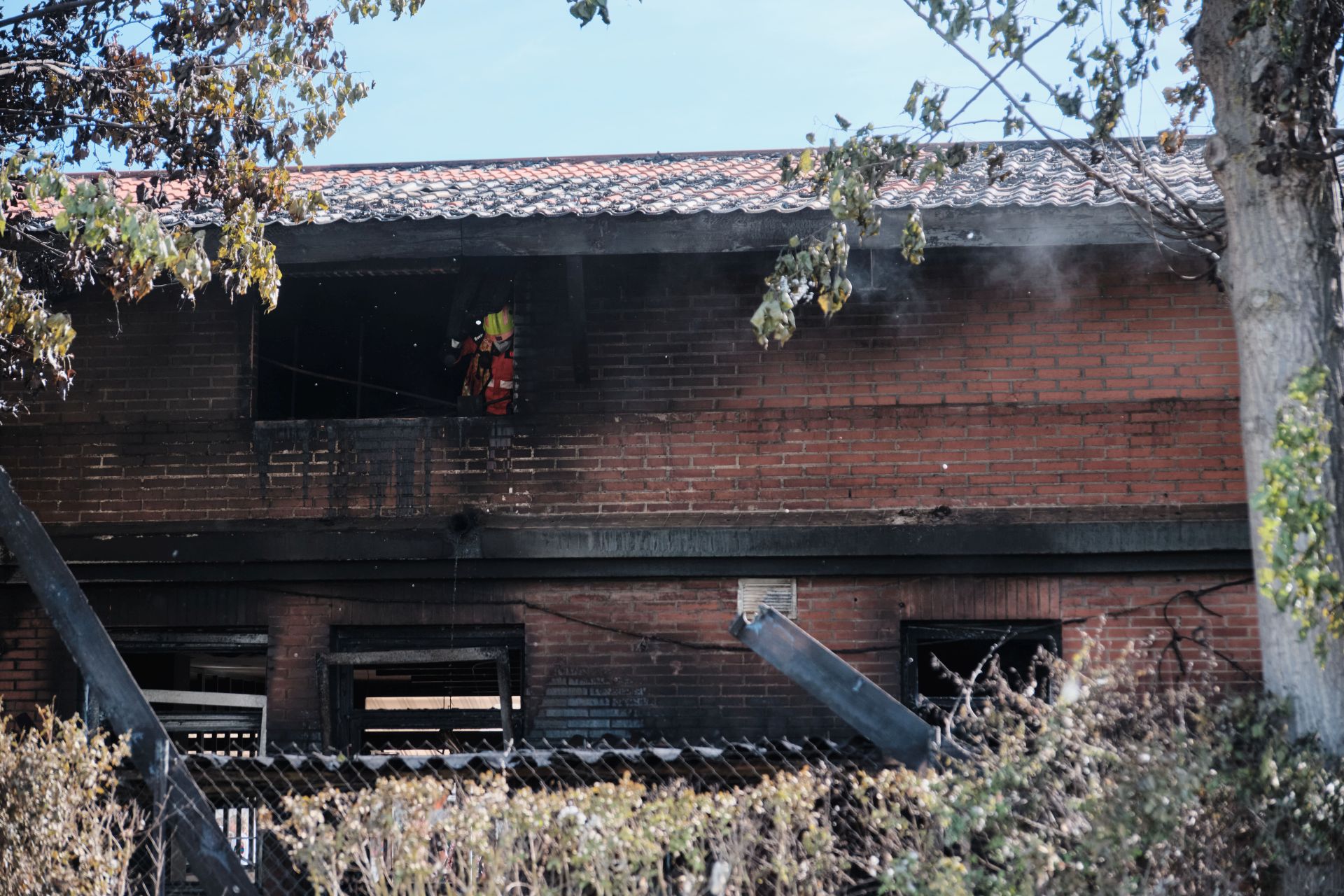 Las imágenes del incendio del camping de Navarrete
