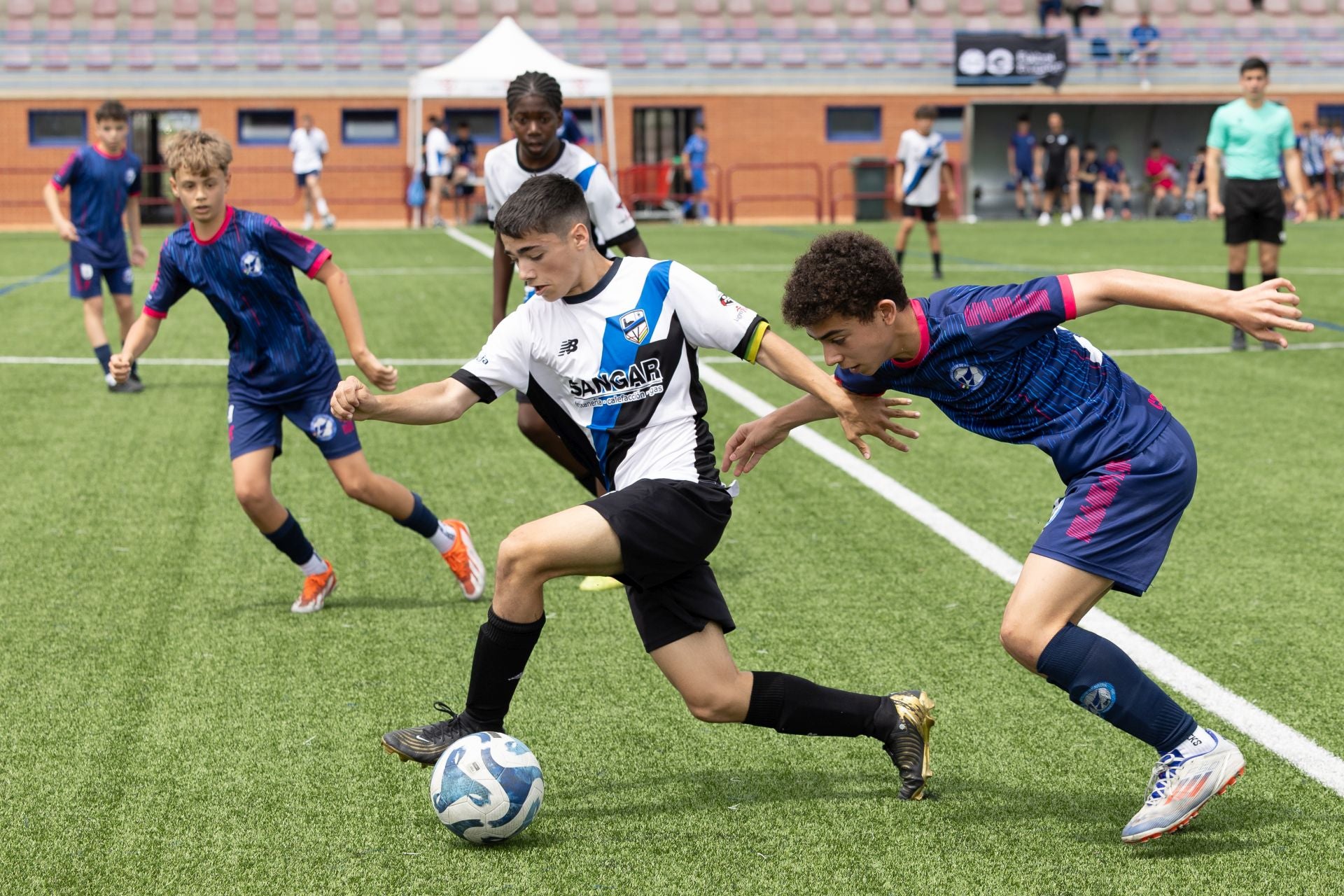 Las imágenes de la jornada dominical del Torneo de Comillas