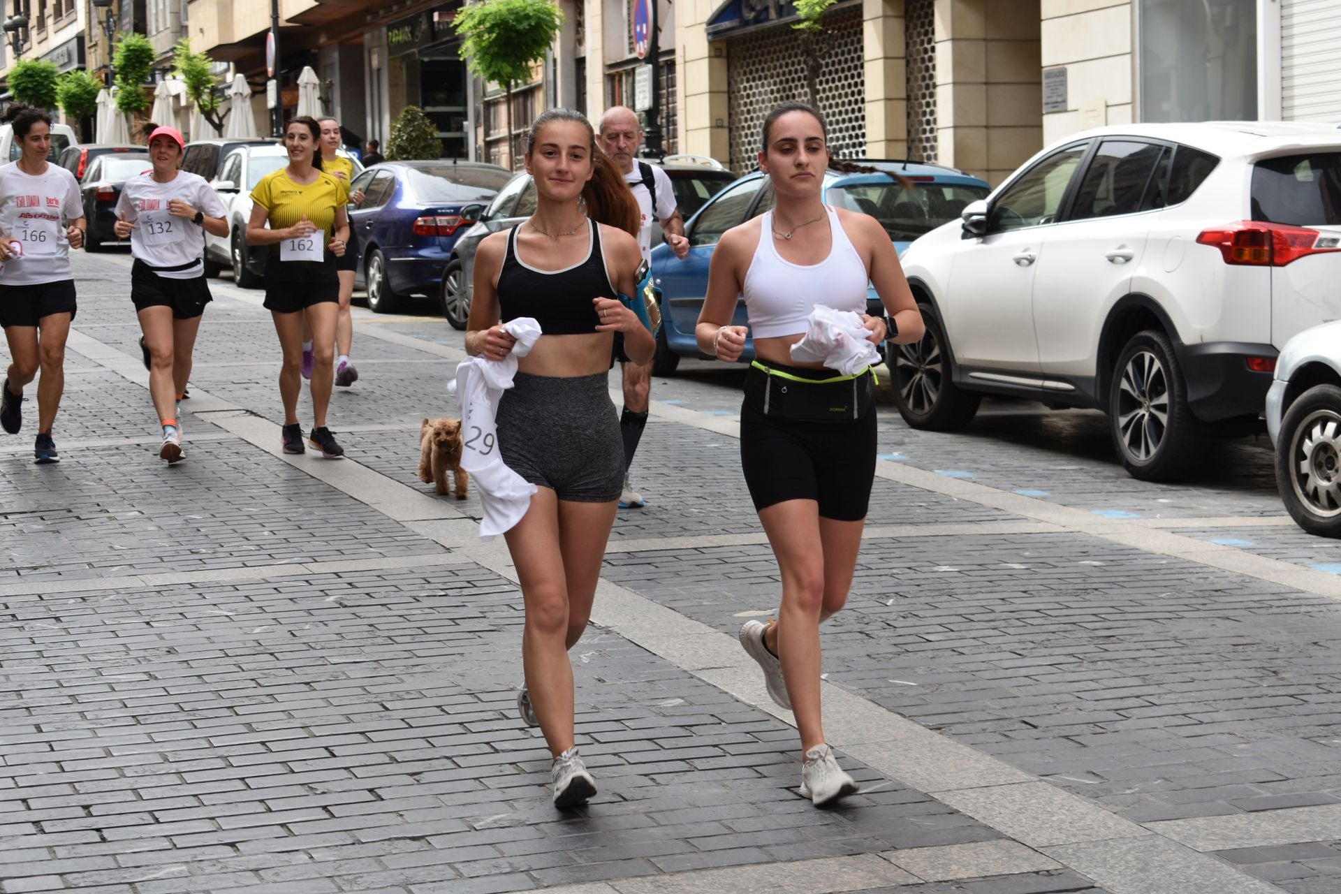 La Carrera Solidaria de Cáritas, en imágenes