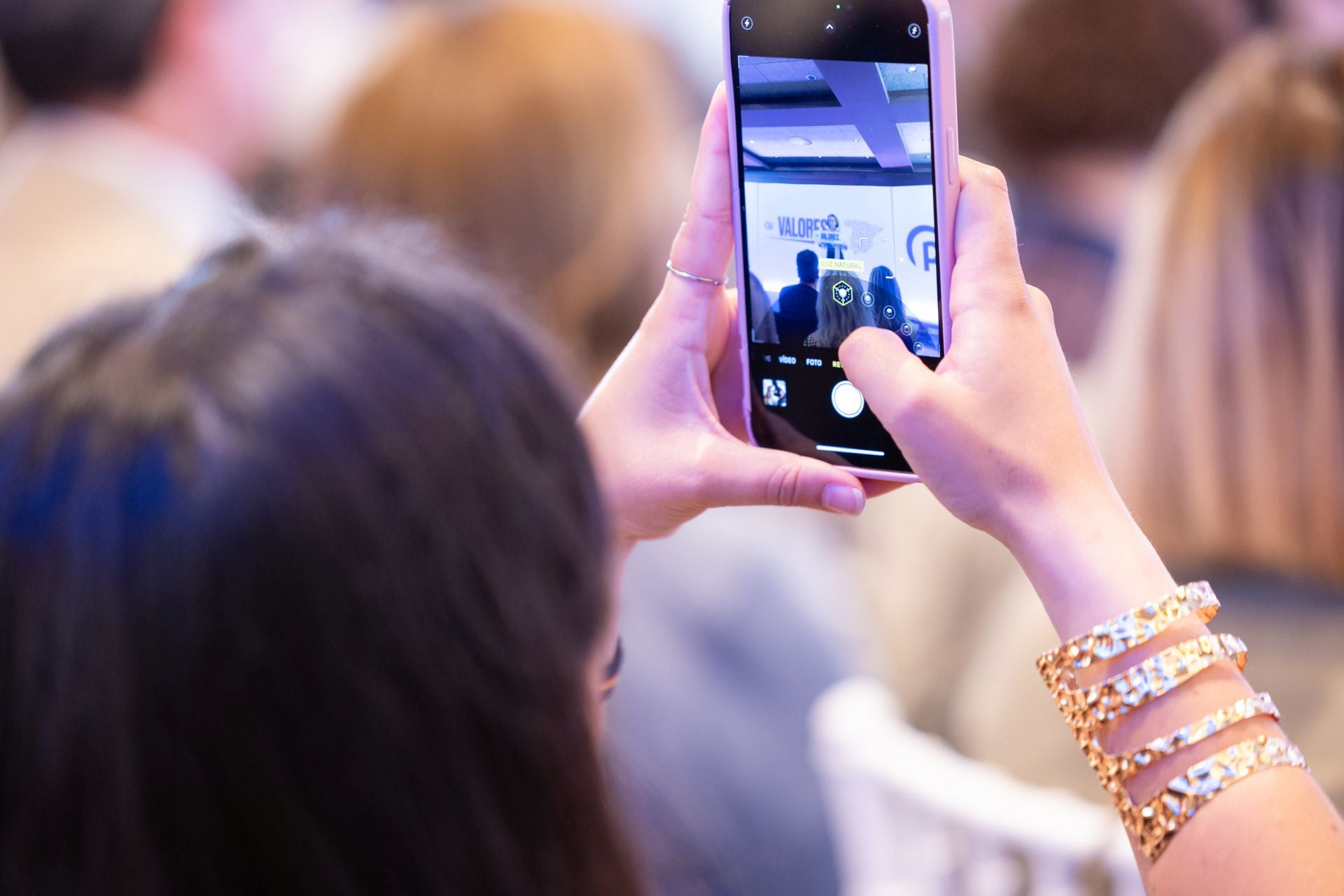 Imágenes de la visita del líder del PP a Logroño