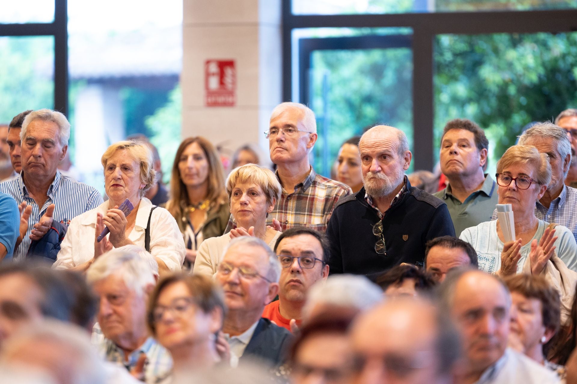 Imágenes de la visita del líder del PP a Logroño