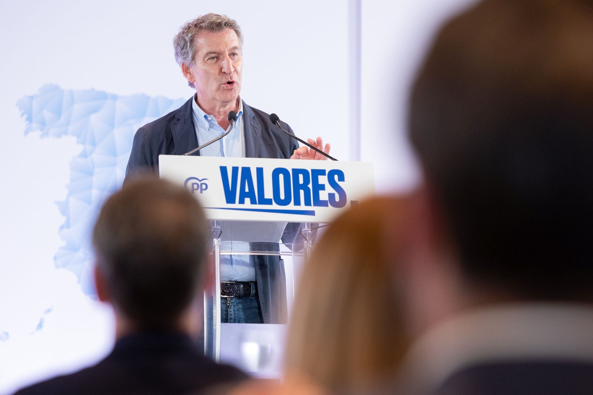 Imágenes de la visita del líder del PP a Logroño