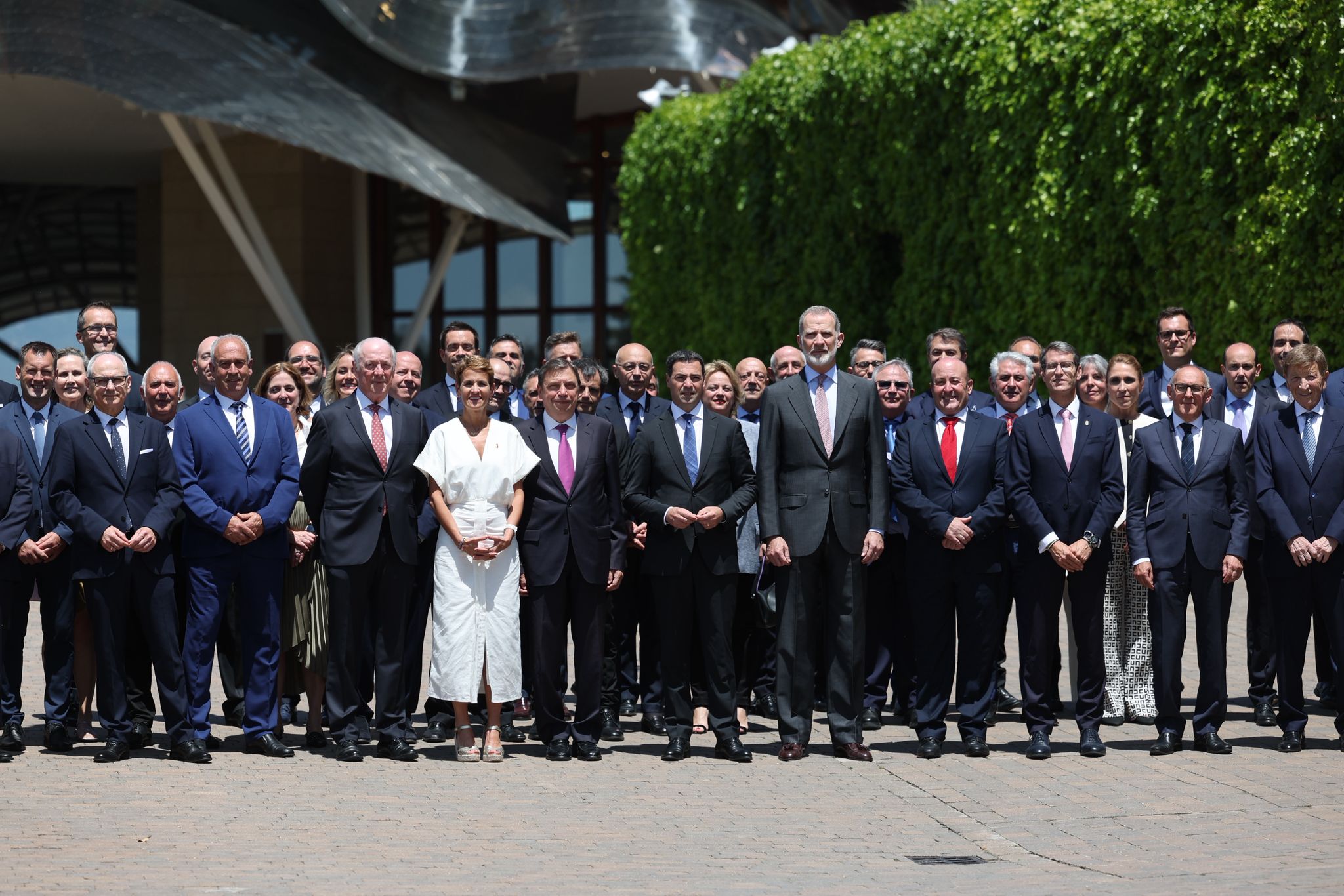 Las imágenes de la visita del Rey a Marqués de Riscal