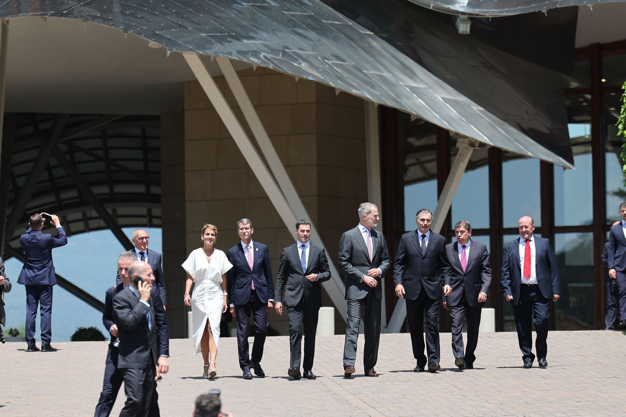 Las imágenes de la visita del Rey a Marqués de Riscal