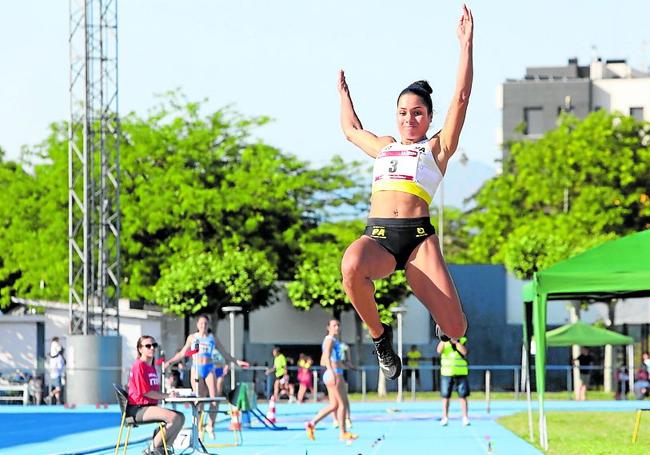 Laila Lacuey, ganadora de la longitud femenina.