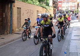 El Club Ciclista Gracus recuperó la celebración del Día de la Bicicleta para fomentar la afición.