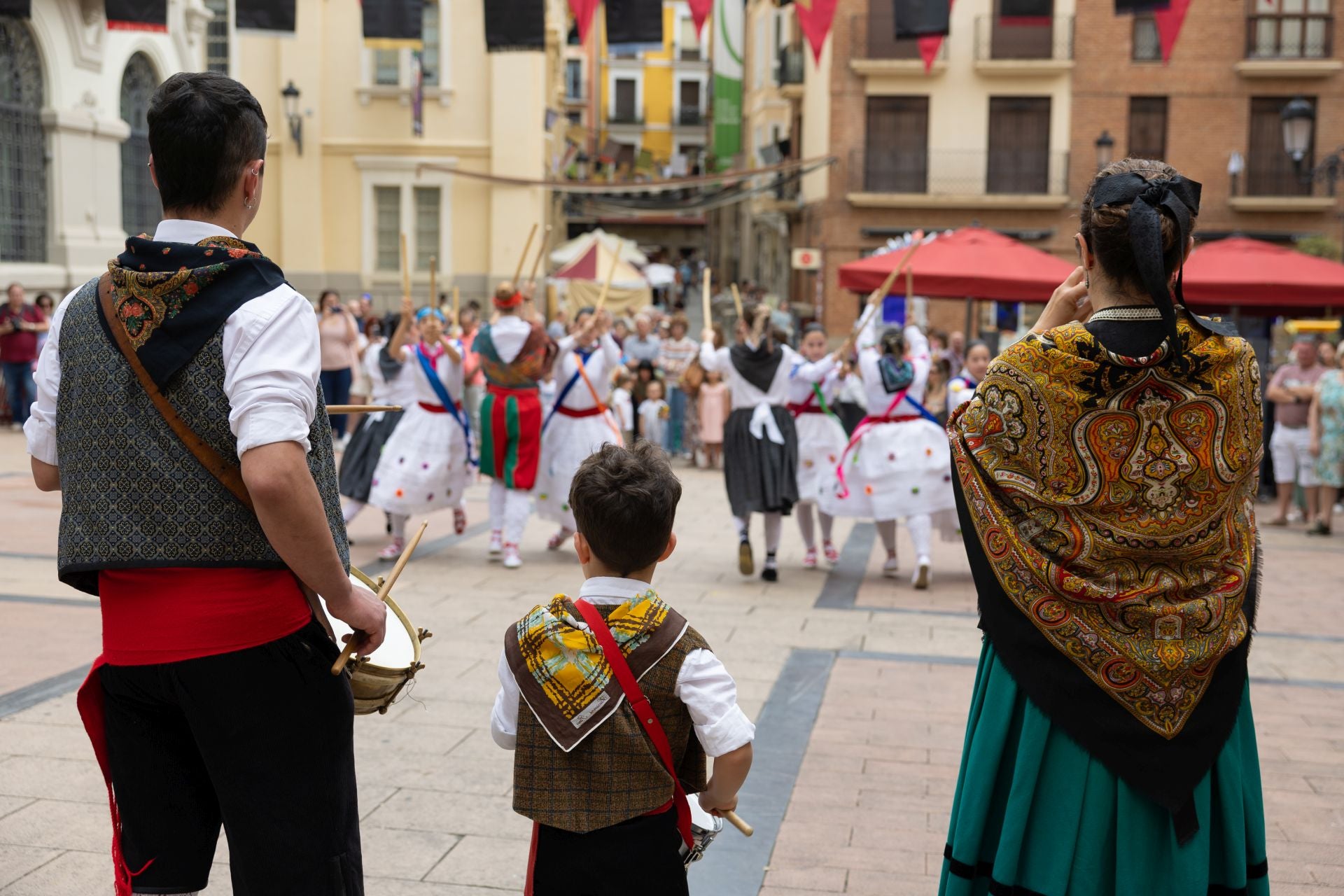 Logroño se viste de tradición
