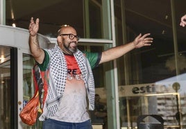 El riojano Sergio Toribio, a su llegada a la estación de Logroño.