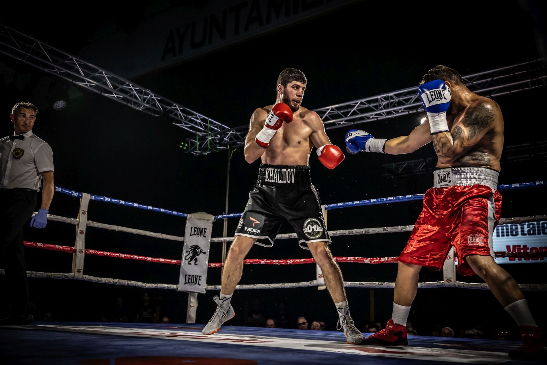 Una noche de boxeo en Las Gaunas