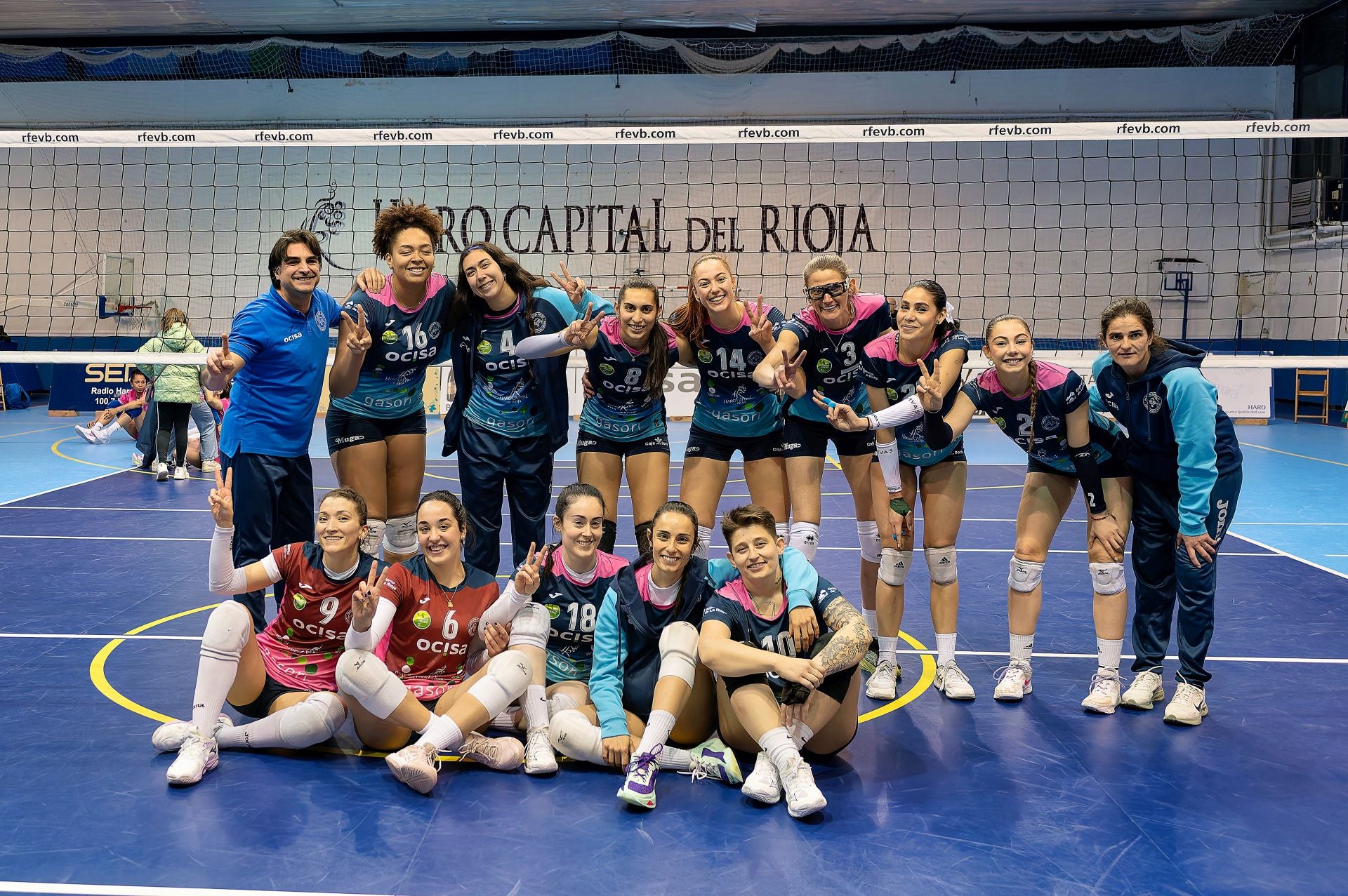 Plantilla del Ocisa Haro Rioja Voley.