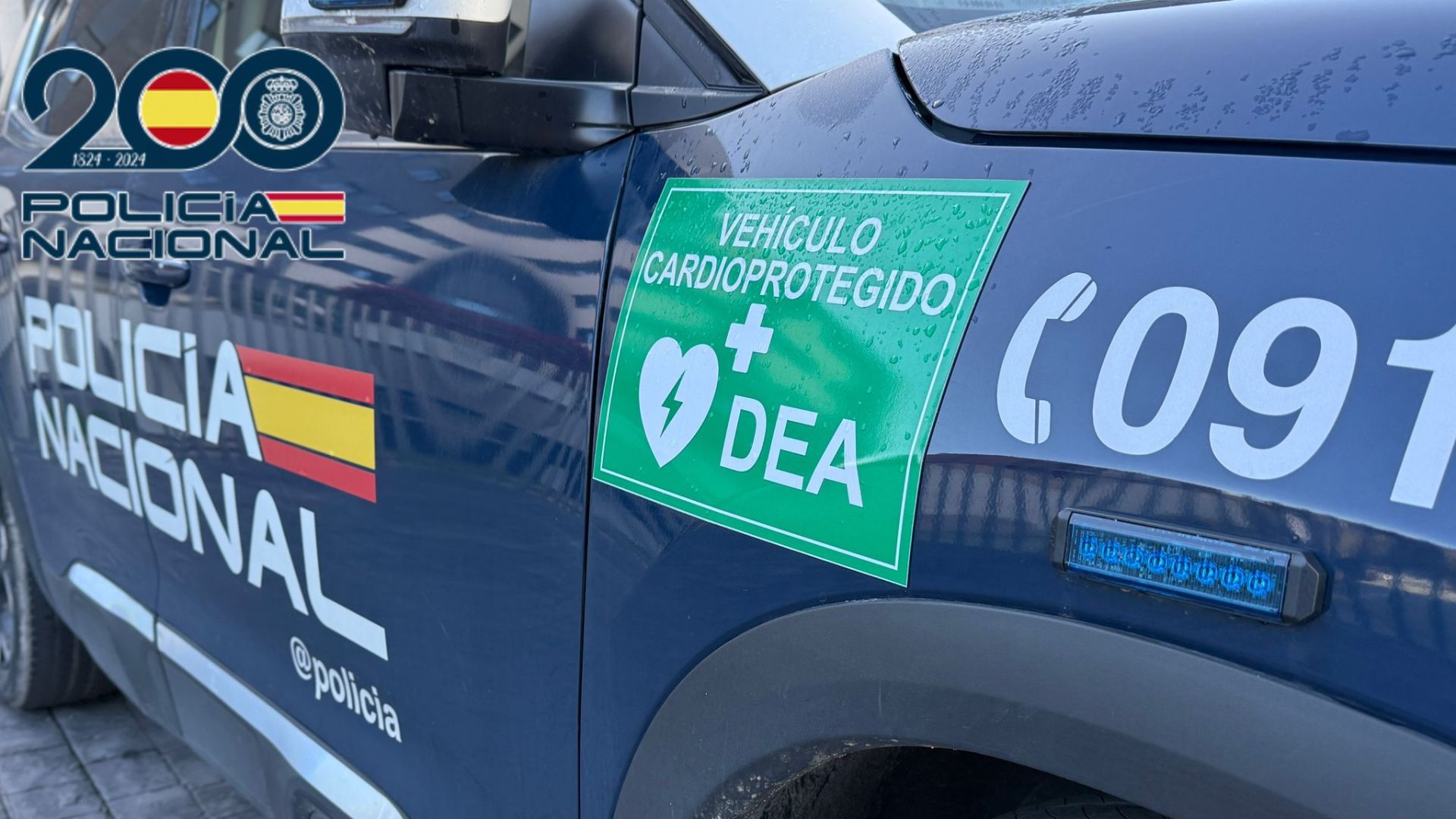 Un vehículo policial en Logroño.