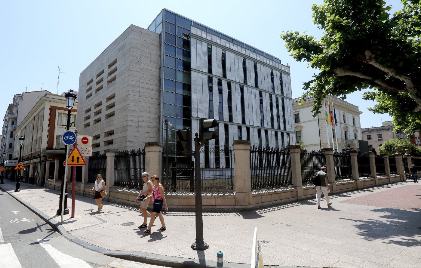 Imagen después - El derribo del otro palacete