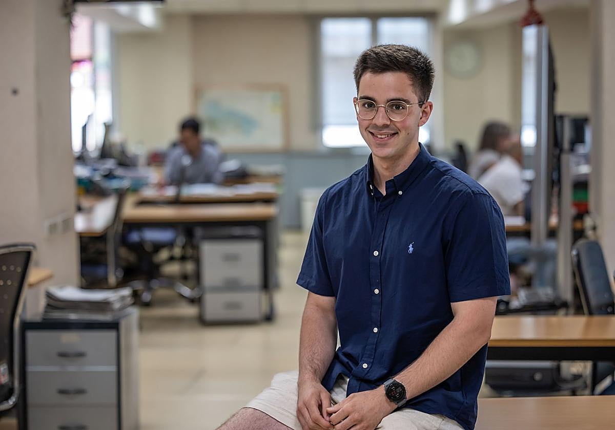 lex Pascual en la redacción del Diario LA RIOJA durante la entrevista.