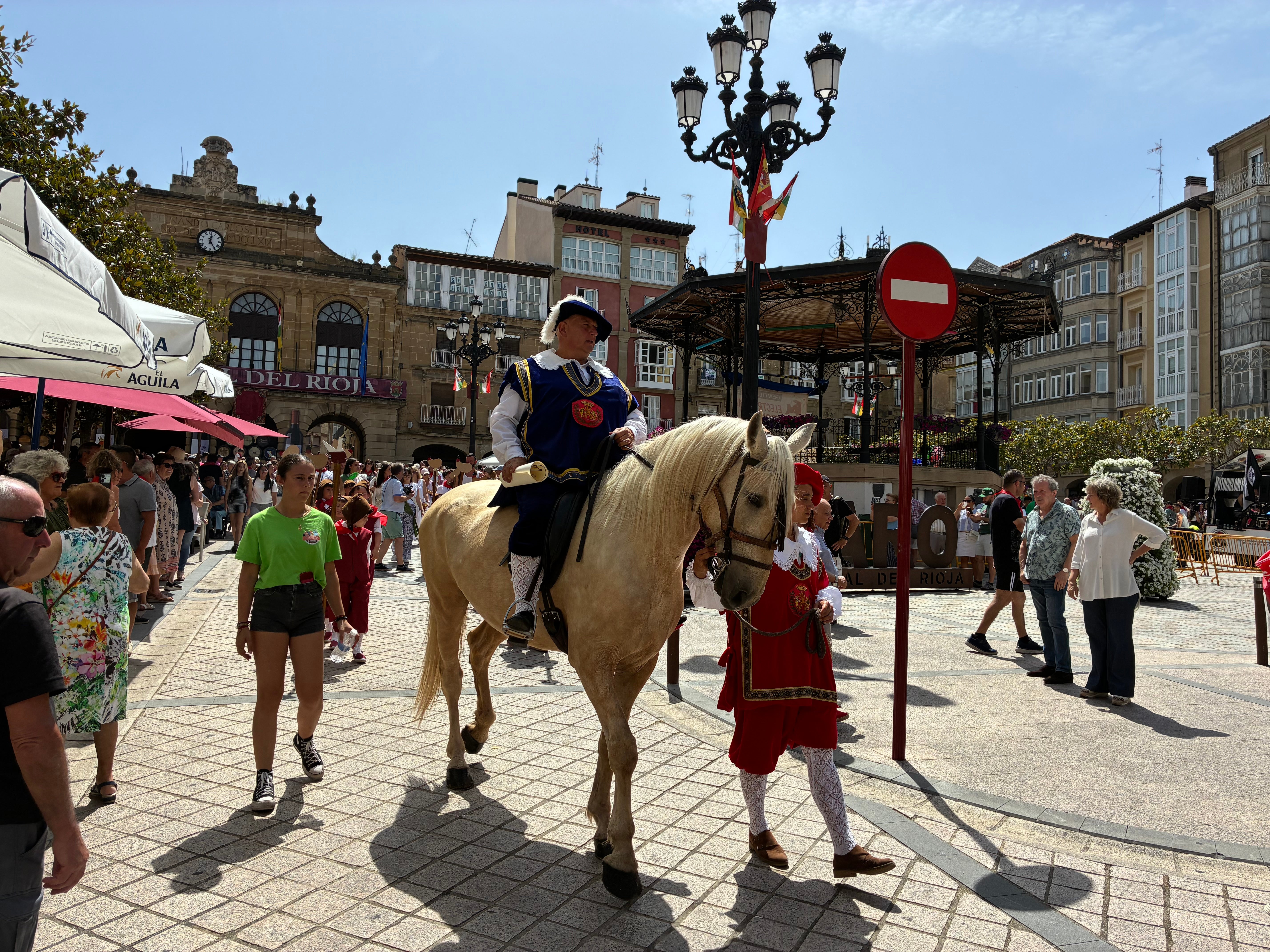 El inicio de las fiestas jarreras, en imágenes