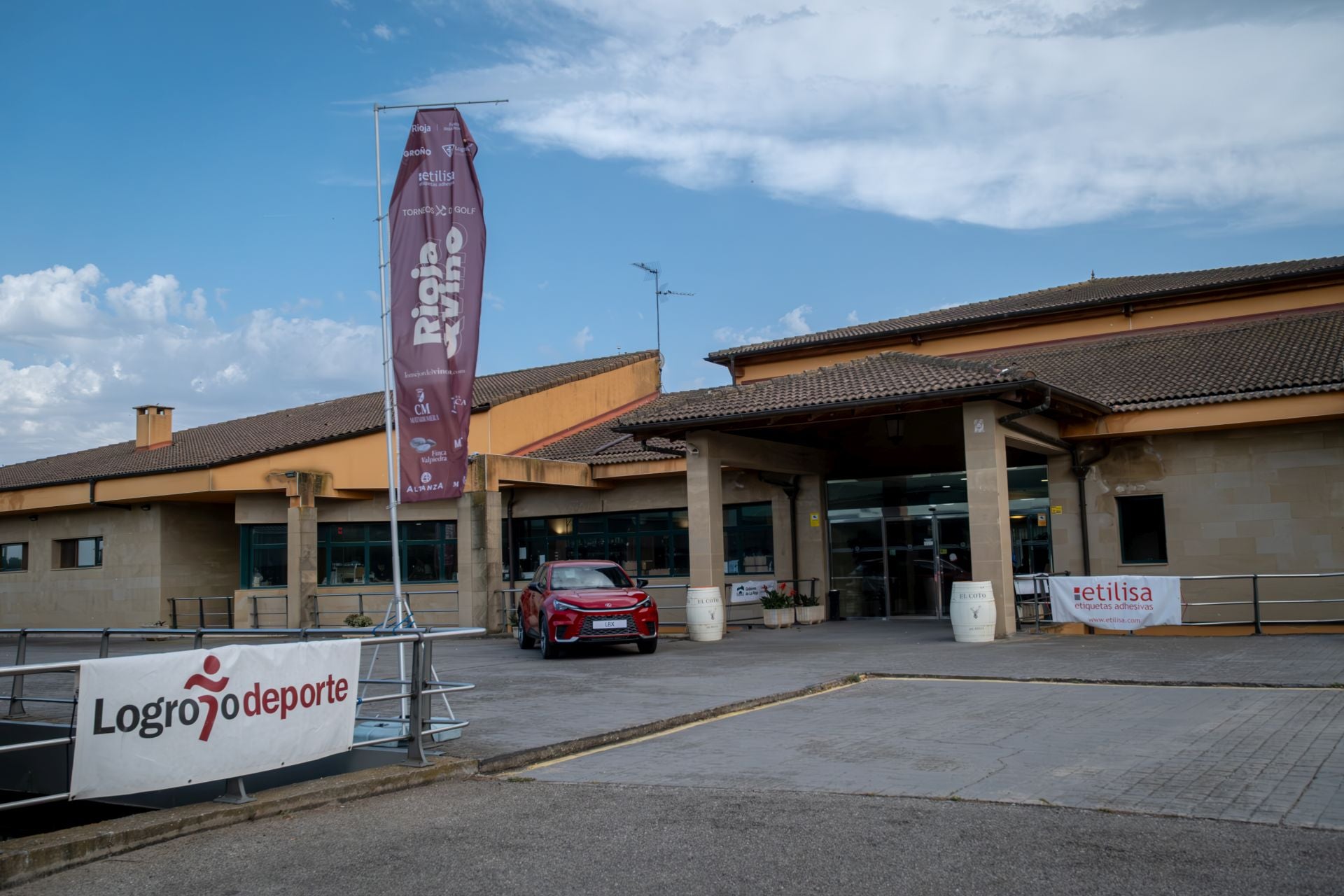 Torneos de golf Rioja&amp;Vino con Bodegas Altanza: entrega de premios y cata