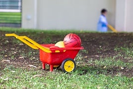 Imagen de archivo de un juguete en la escuela infantil Chispita.