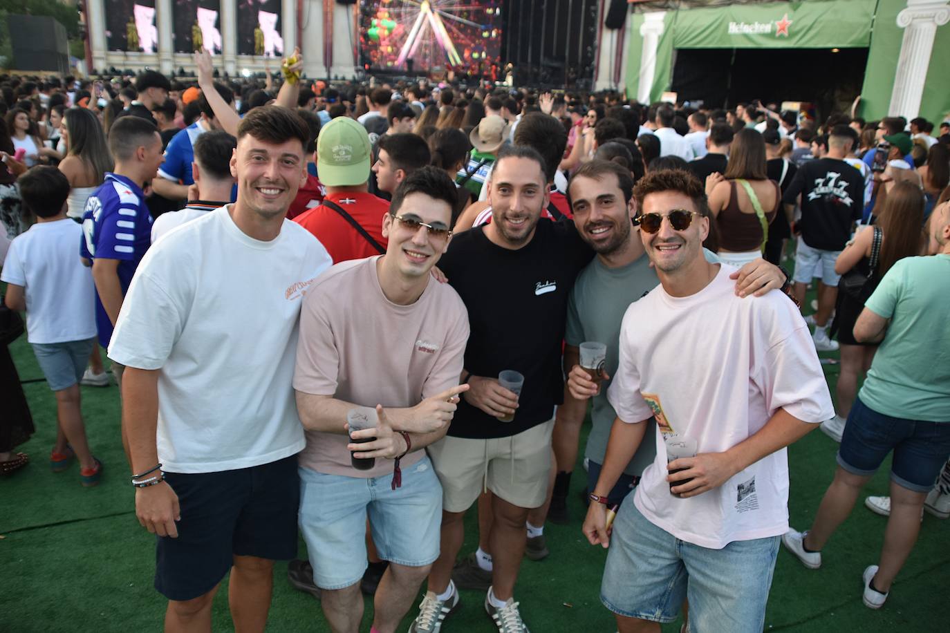 Omar Montes, Ozuna, Courtz... las imágenes de los conciertos del jueves del Holika