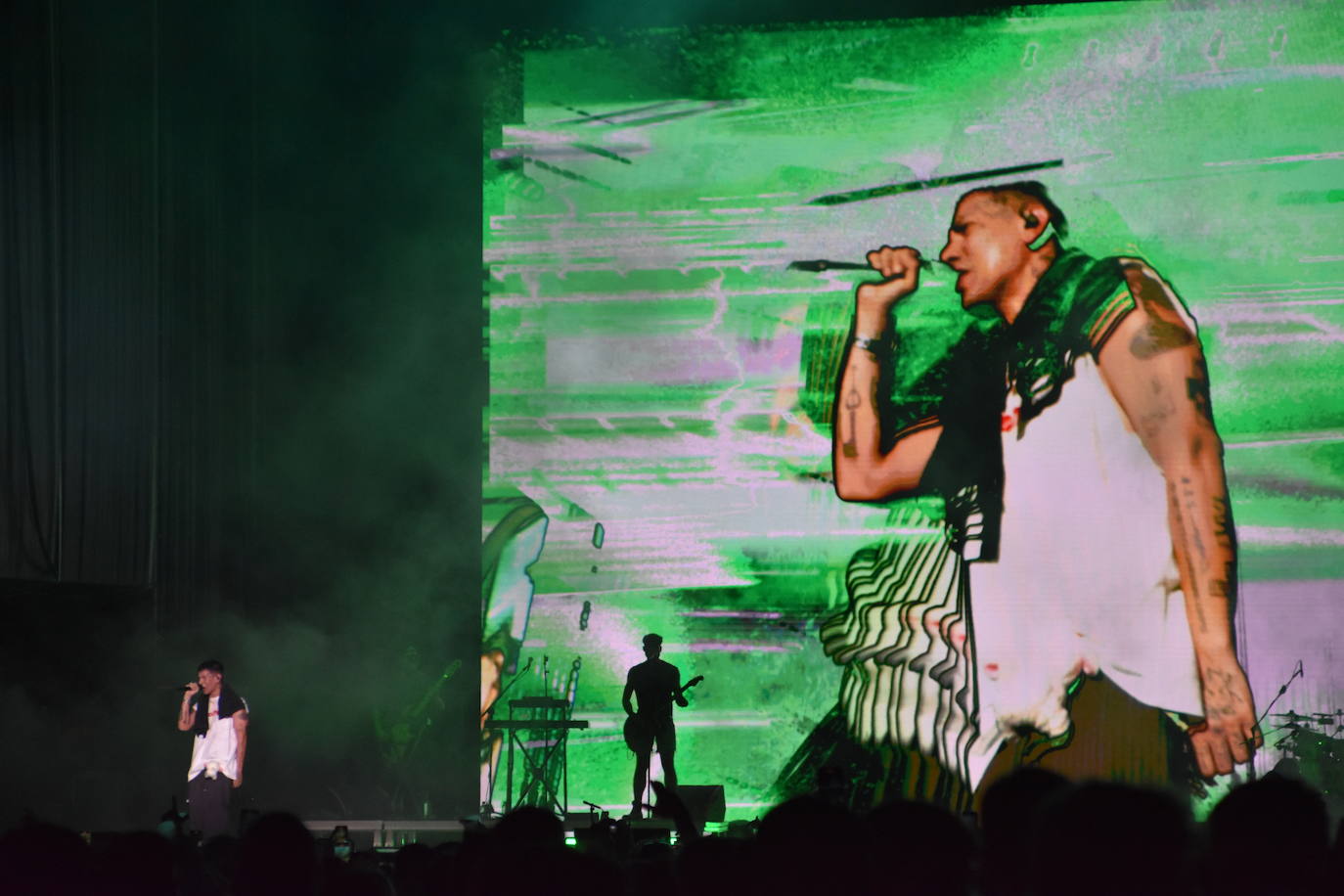 Duki, Timmy Trumpet y fuegos artificiales en el festival Holika