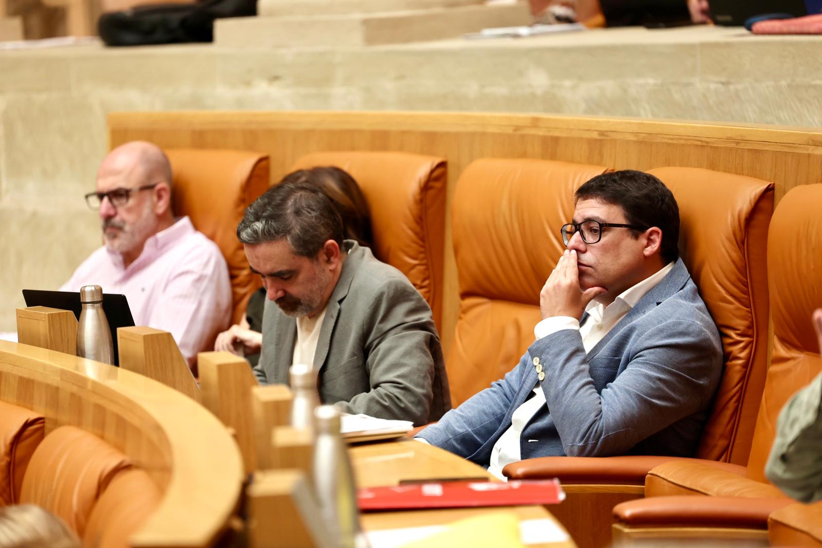 Las imágenes de debate del estado de la región