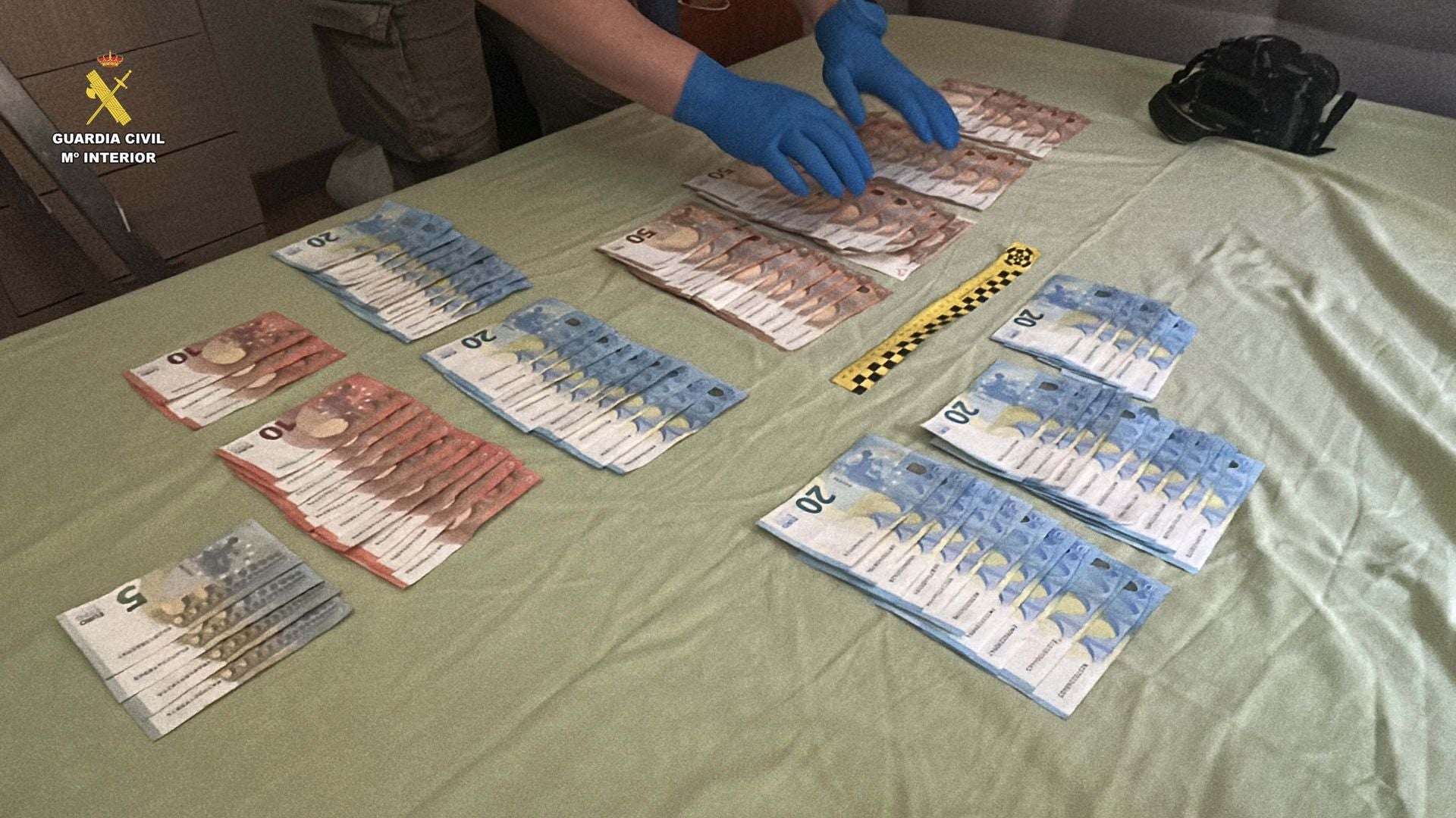 Las imágenes de la operación antidroga en Alcanadre