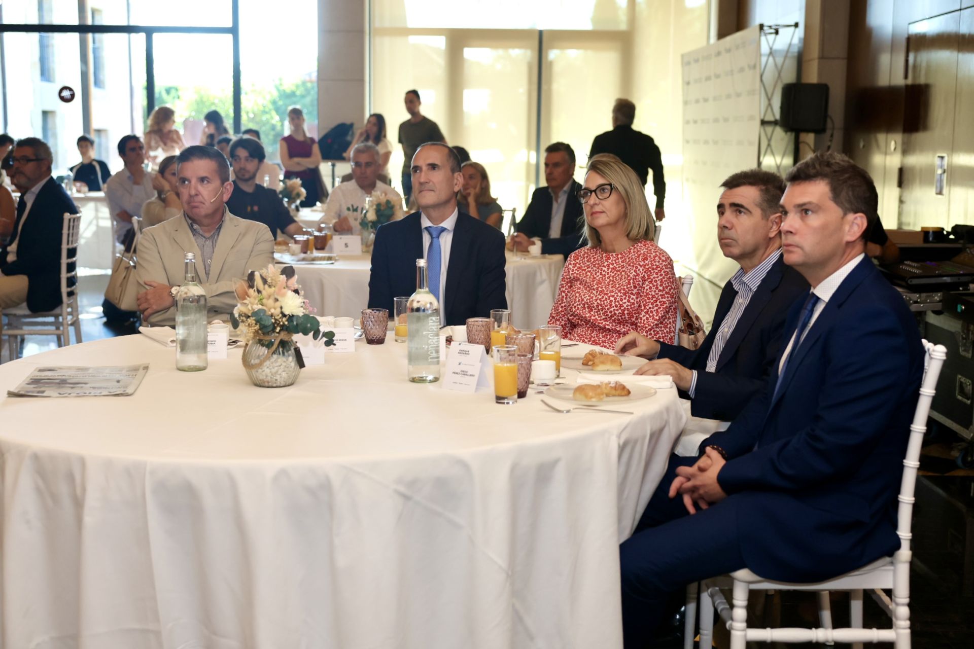 Franciso Honrrubia (Familia Martínez Zabala), Ignacio Masa (Banco Sabadell), Pilar Simón (Gobierno de La Rioja), Enrique Medrano (Diario LA RIOJA) y Diego Pérez Caballero (Banco Sabadell).