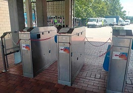 Filas en Las Norias porque los tornos no funcionan, hoy en La Guindilla.