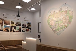 El enorme mural de Adrián Pereda protagoniza la remozada oficina.