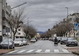Calle Río Ebro del barrio Entre Ríos de Lardero, durante el pasado invierno