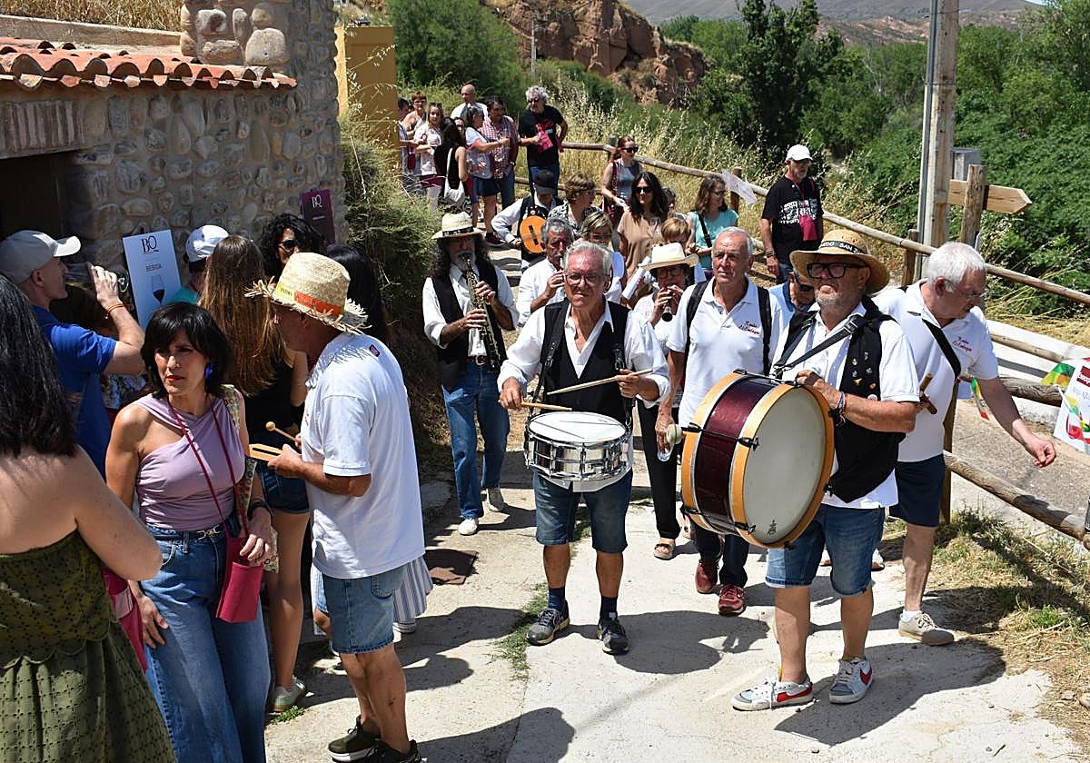 La VI Enoexperiencia BQ repartió 1.100 copas en Quel