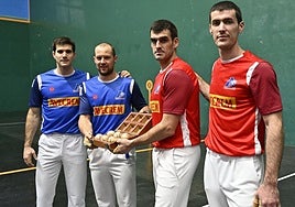 Zabaleta y Elordi, de azul.