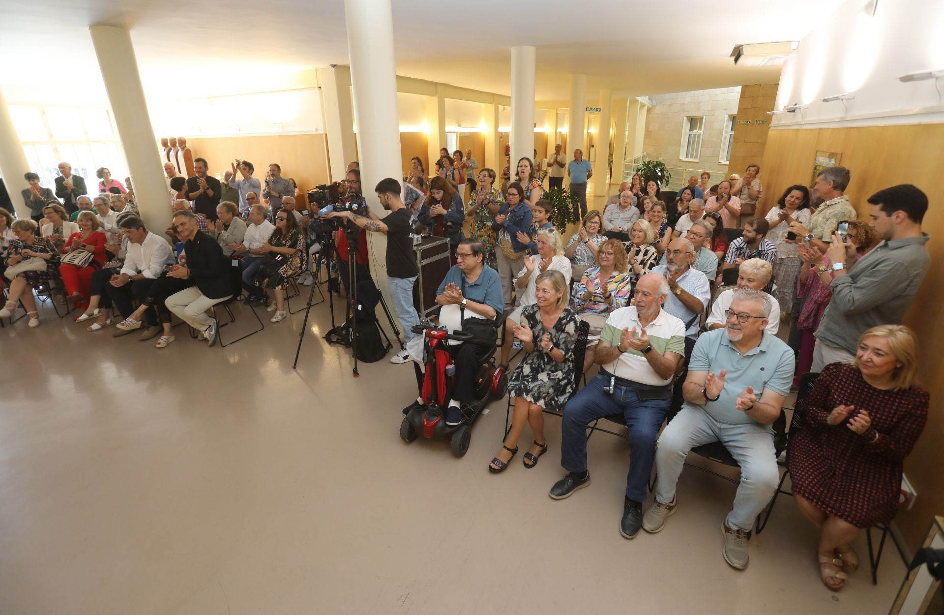 Las imágenes del homenaje a los abuelos de Logroño